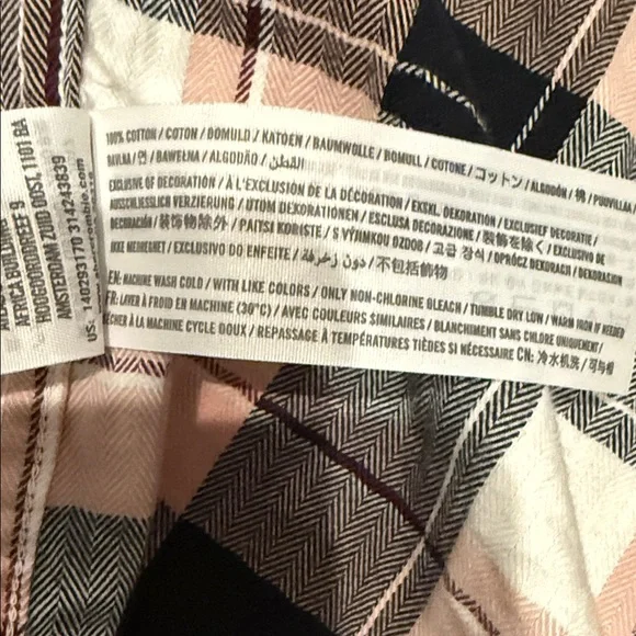 Abercrombie & Fitch Sz M Women’s Boyfriend Flannels-Black, White, Pink, and Blue - Picture 5 of 9